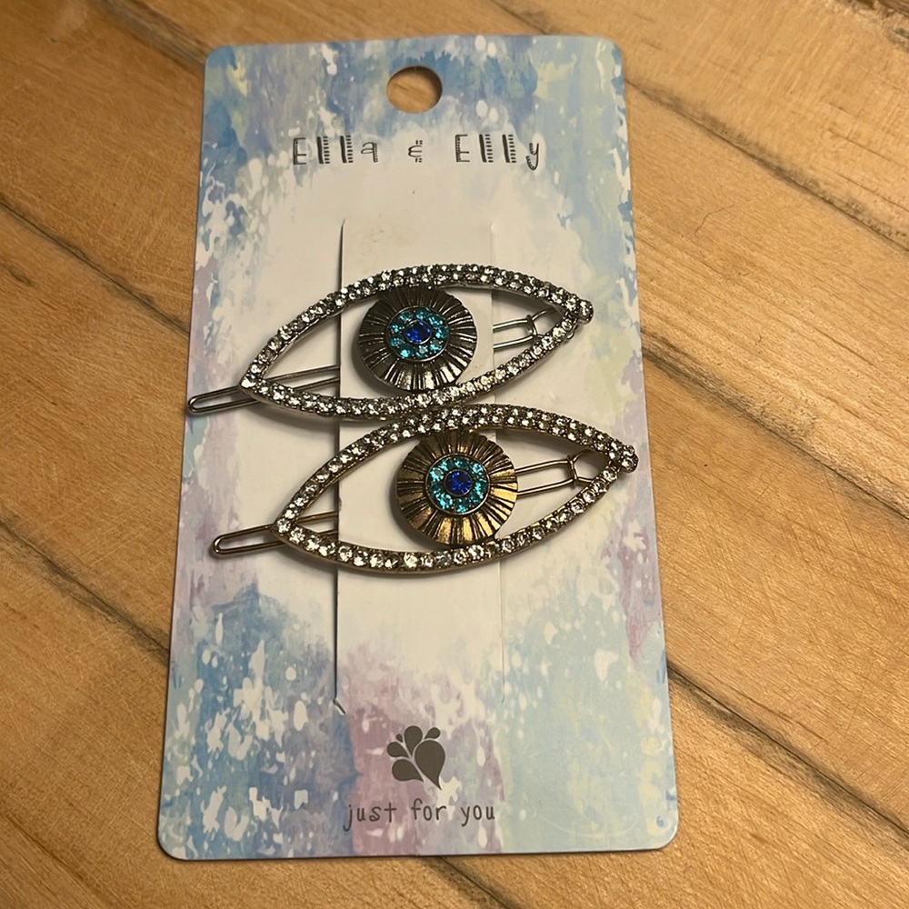 Ella & Elly Eye hair clips (2)